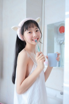 韩国电影隔壁女邻居